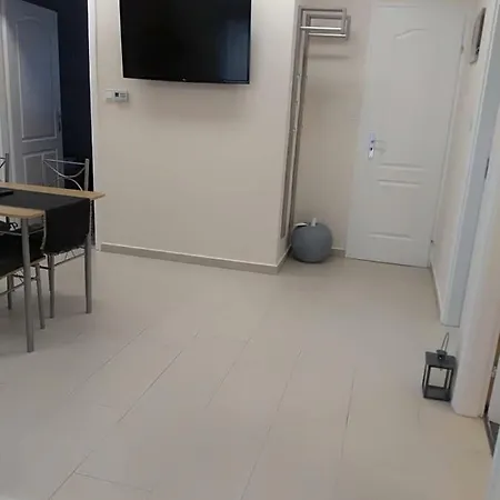 Pensjonat Alma Vendeghaz *